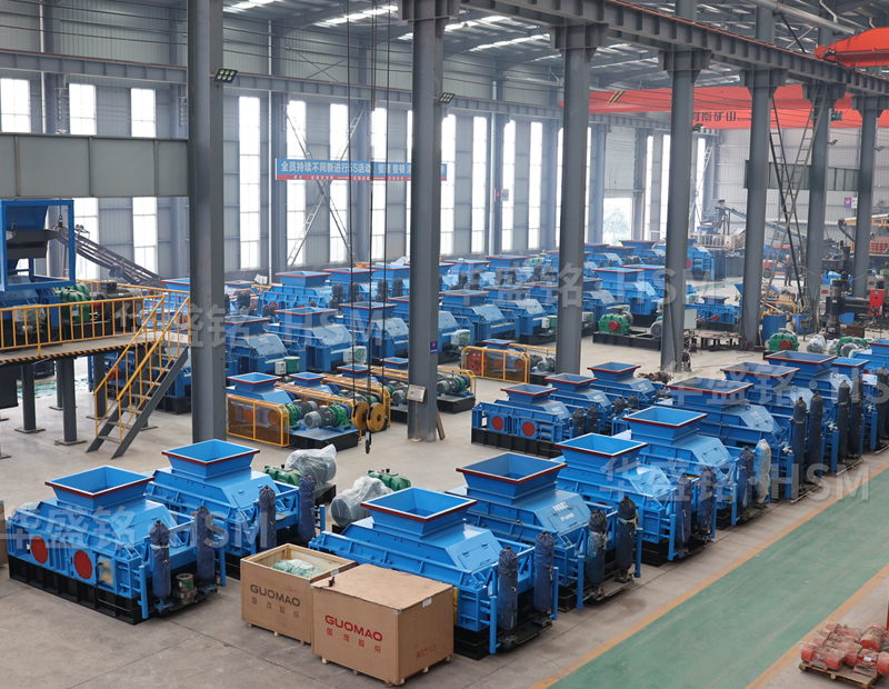  砂石料用哪種破碎機？沙頭料全液壓對輥破碎機多少錢？